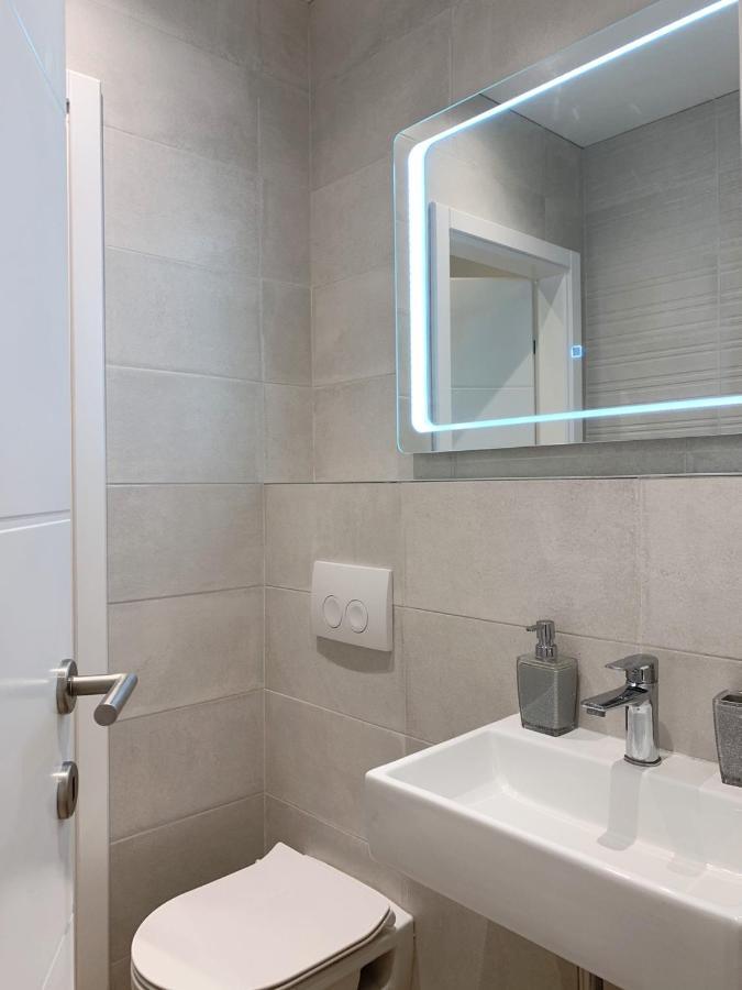 G Apartment Podstrana Bagian luar foto